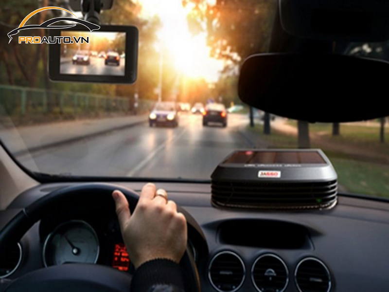 Camera hành trình ô tô xe Ford Ranger