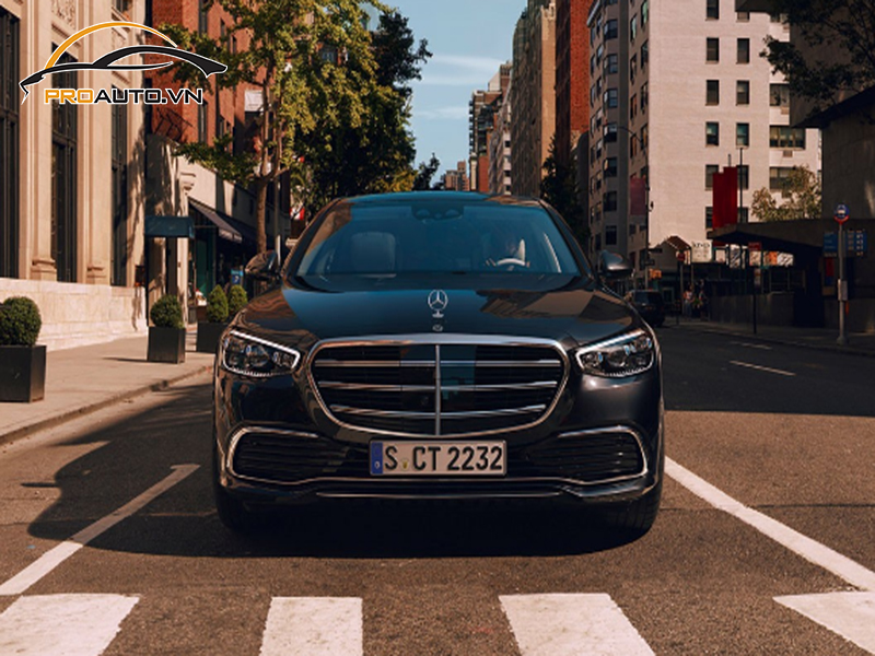 Camera hành trình ô tô xe Mercedes S-Class Long