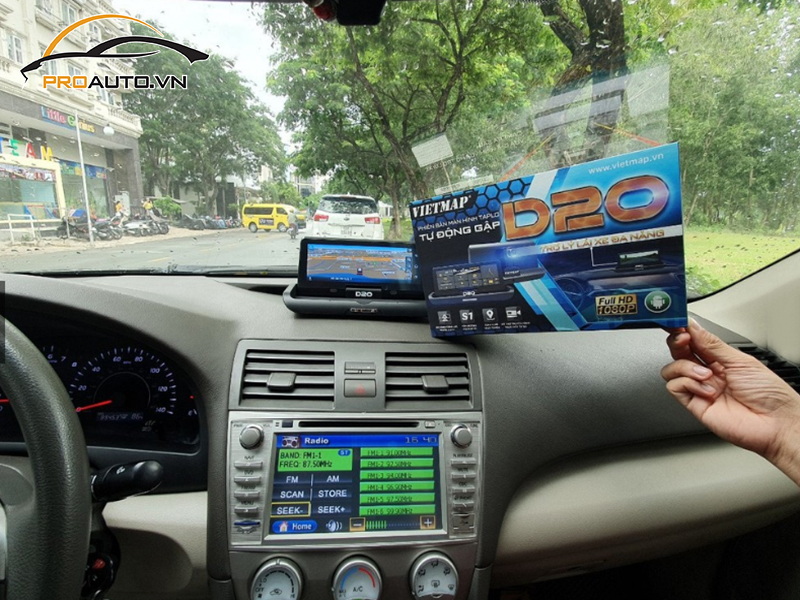 Camera hành trình ô tô xe Ford Tourneo
