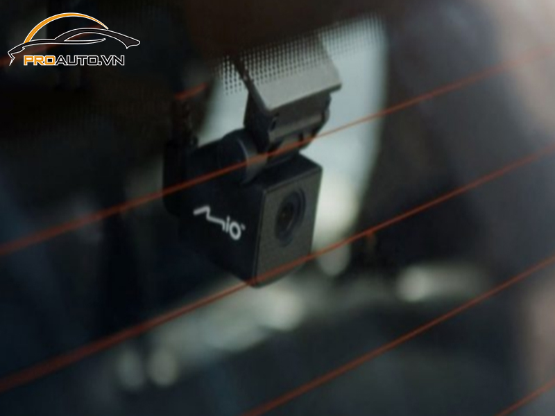 Camera hành trình ô tô xe Isuzu Dmax