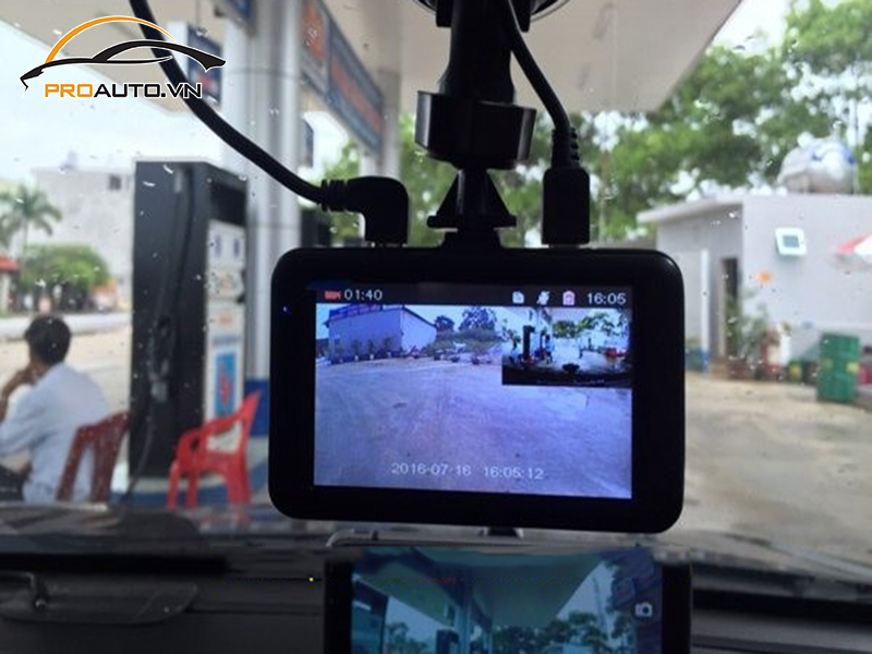 Camera hành trình ô tô xe Isuzu Dmax