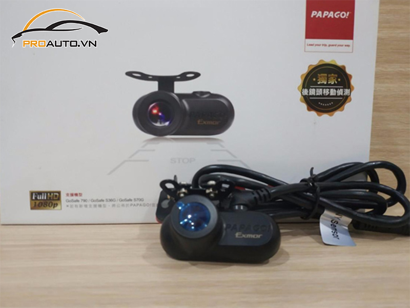 Camera lùi xe Toyota Corolla Cross