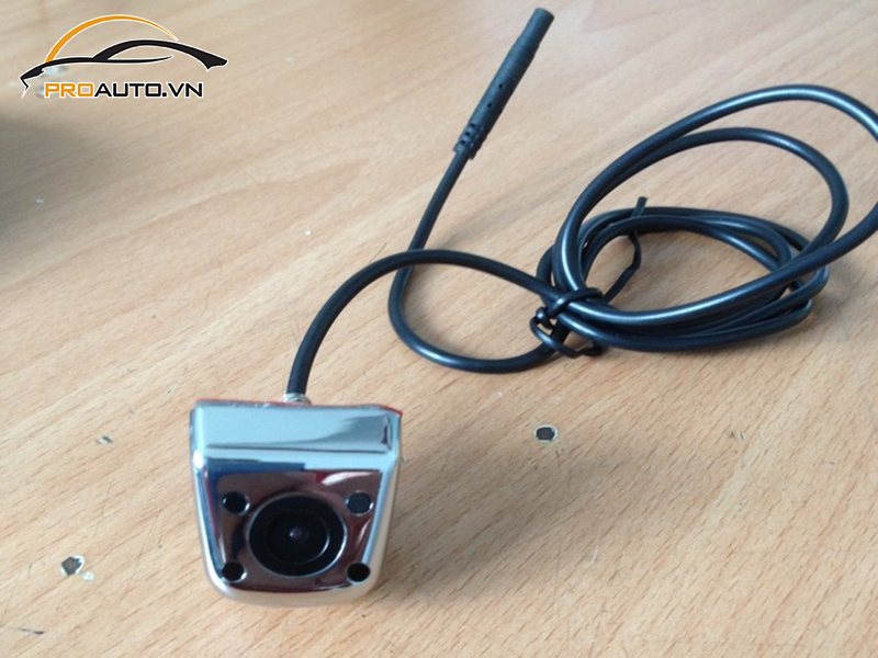 Camera lùi xe Toyota Fortuner