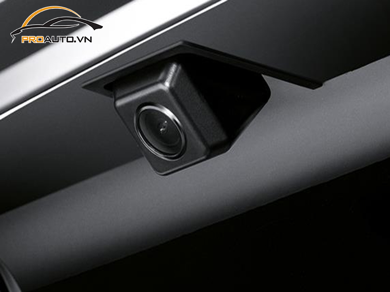 Camera lùi xe Toyota Fortuner