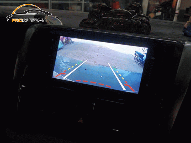 Camera lùi xe Toyota Hiace