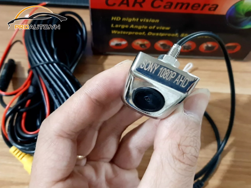 Camera lùi xe Toyota Land Cruiser