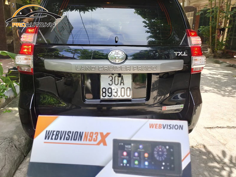 Camera lùi xe Toyota Land Cruiser