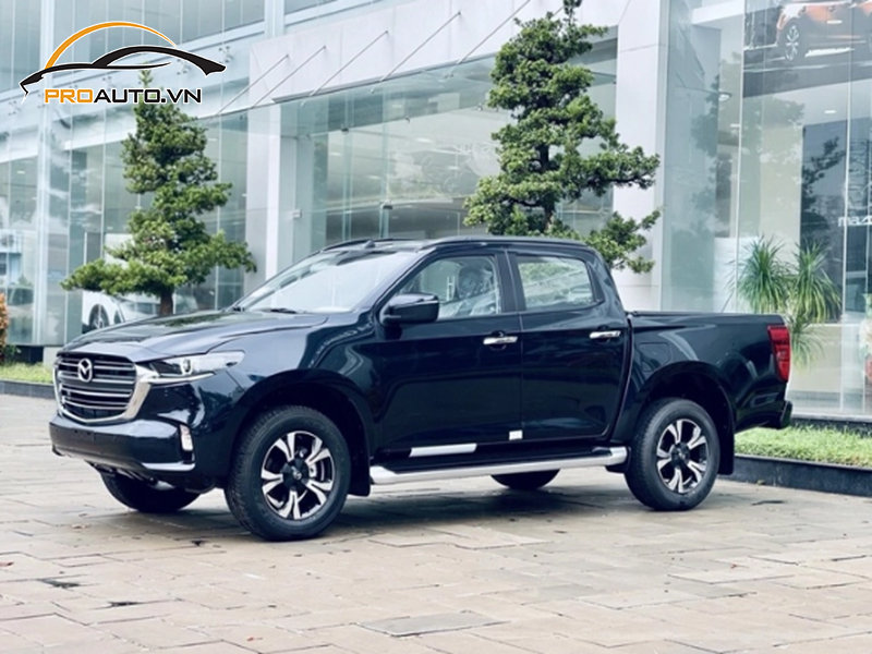 Camera lùi xe Mazda BT-50