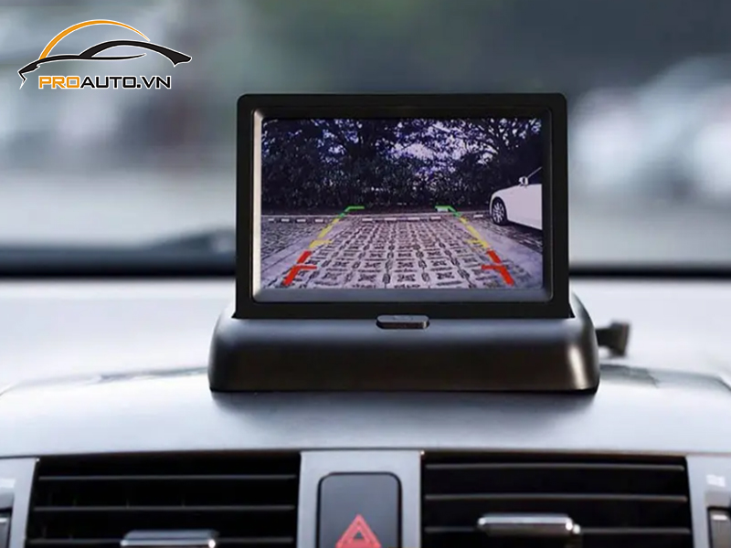 Camera lùi xe Mazda BT-50