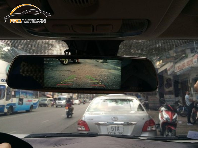 Camera lùi xe Ford Everest