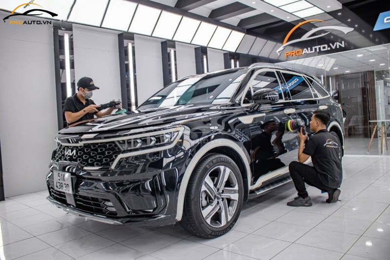 Chăm sóc xe ô tô - Đánh bóng xe ô tô