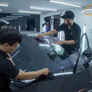 Chọn phim cách nhiệt cho vị trí kính lái