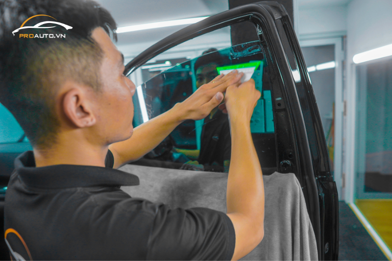 Dán phim cách nhiệt Cronos giúp bảo vệ sức khỏe cho người dùng