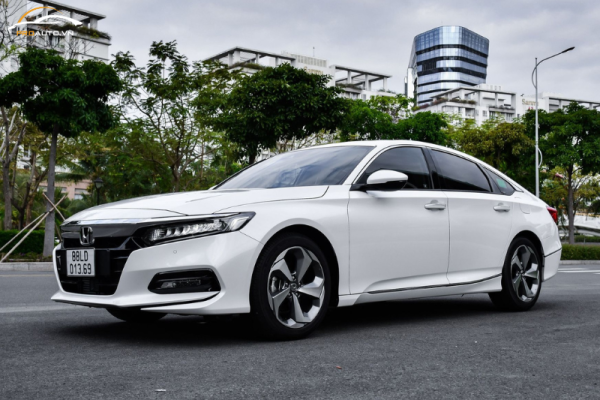 Dán phim cách nhiệt xe Honda Accord