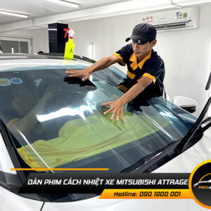 dan phim cach nhiet xe mitsubishi Attrage 1