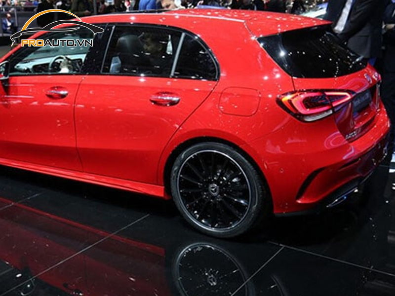 Dán phim PPF xe Mercedes Benz A-Class