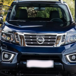 Alternative view of Dán phim PPF xe Nissan Navara