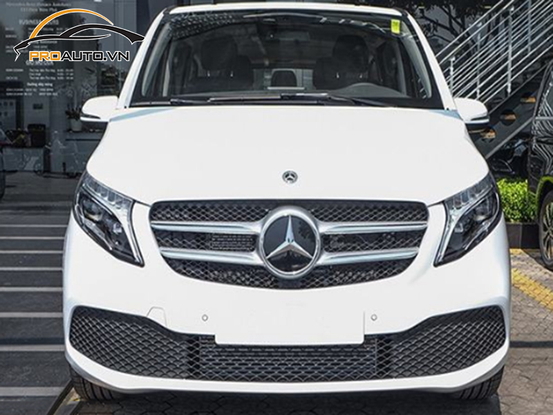 Dán phim PPF xe Mercedes Benz V250