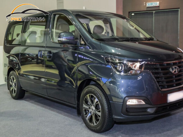 Dán phim PPF xe Hyundai Starex