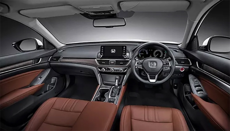 Hệ thống âm thanh nguyên bản xe Honda Accord