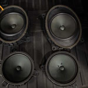 do am thanh xe Ford Escape 5