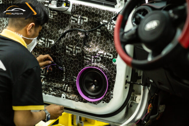 nâng cấp âm thanh xe ô tô tại Proauto.vn