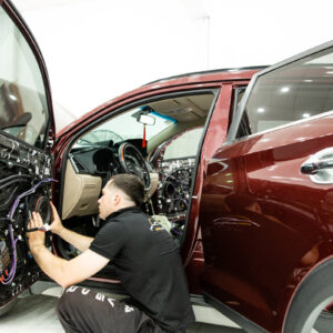 do am thanh xe Honda Brio 9 1