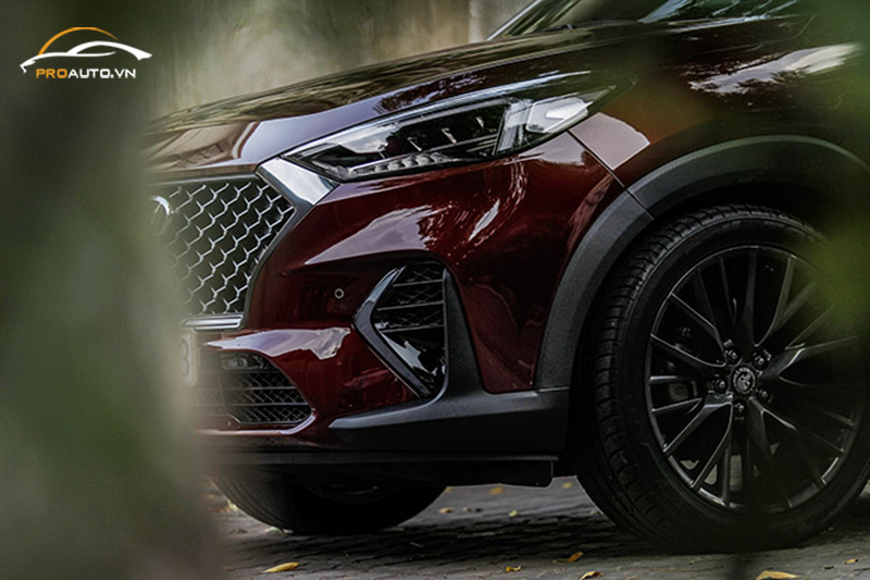 Độ body kit cho xe Hyundai Custin 2024 