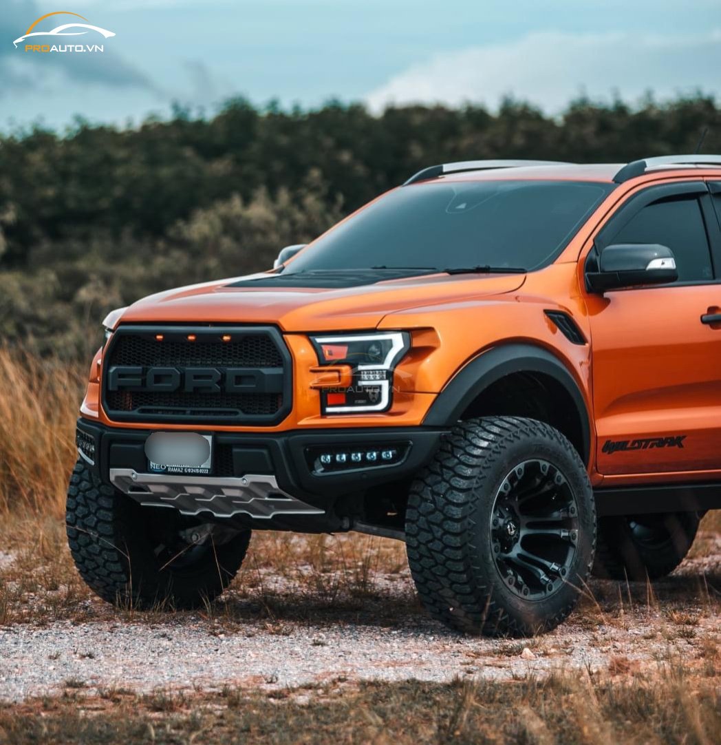 Độ đèn gầm xe Ranger