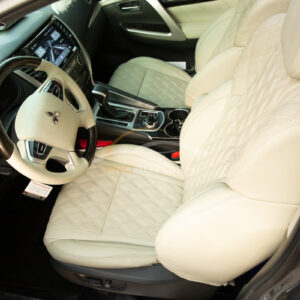 do ghe limousine xe mitsubishi pajero h78 1