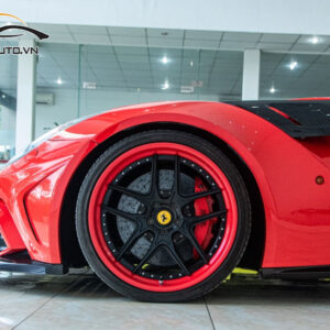 do mam xe Ferrari F12 Berlinetta 5 1