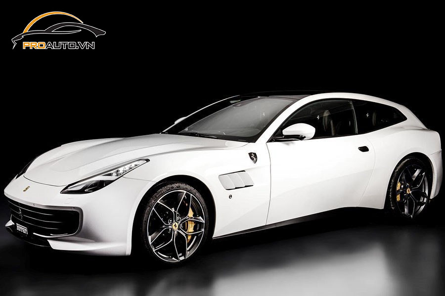 Kiểu mâm xe Ferrari GTC4Lusso phổ biến