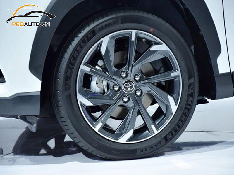 Tiêu chí độ mâm xe Toyota Cross