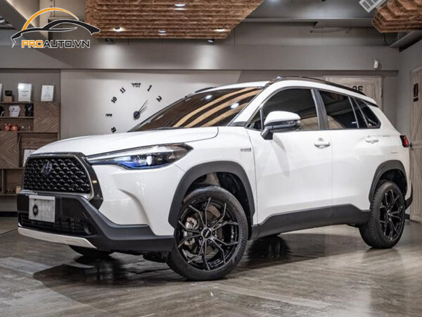 Độ mâm xe Toyota Cross