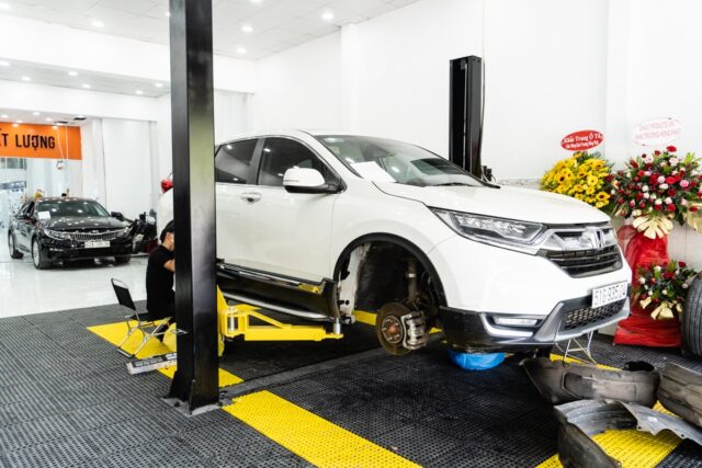 Trung tâm phụ kiện xe hơi cao cấp Proauto.vn sẵn sàng phục vụ mang đến chất lượng độ mâm xe hơi chuyên nghiệp nhất cho khách hàng