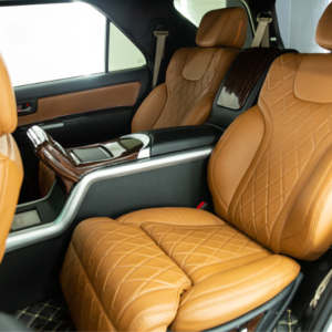 Đổi màu cột A, B, C cho xe Toyota Alphard