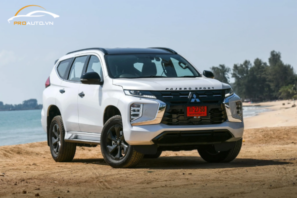 Đổi màu nội thất xe Mitsubishi Pajero