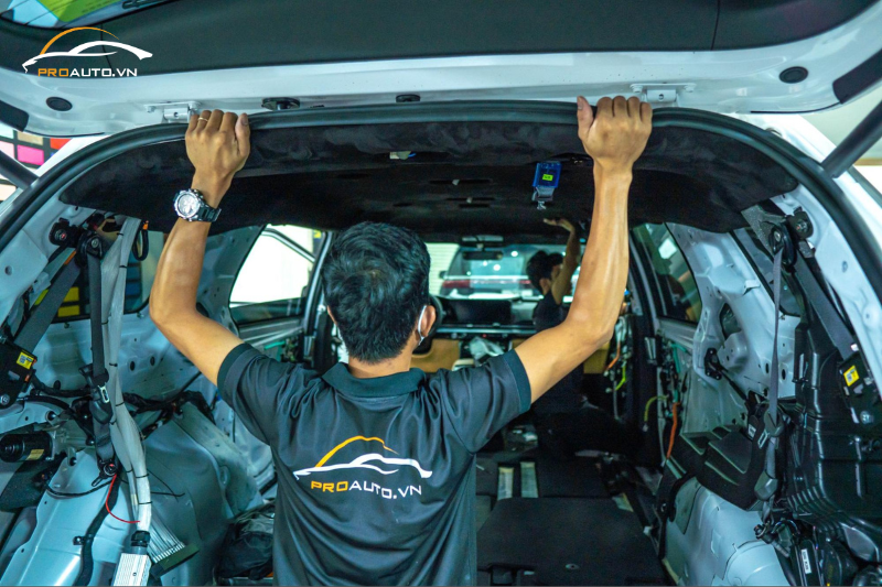 Lưu ý khi đổi màu nội thất xe Toyota Alphard