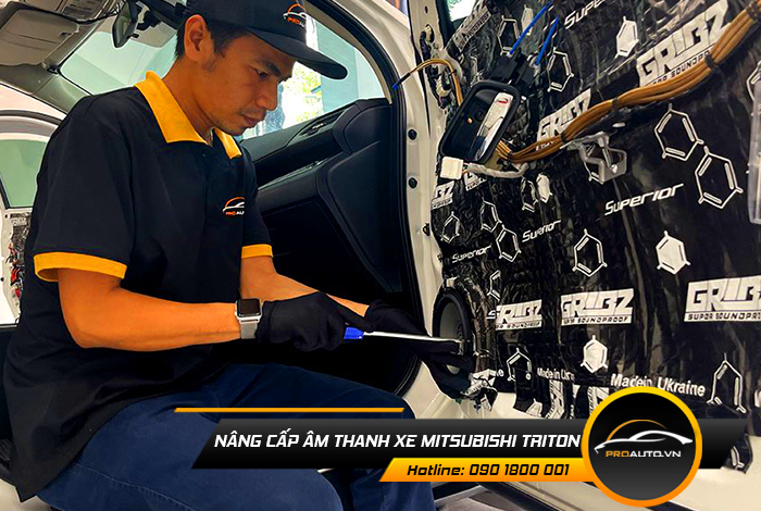 nang cap am thanh xe mitsubishi triton
