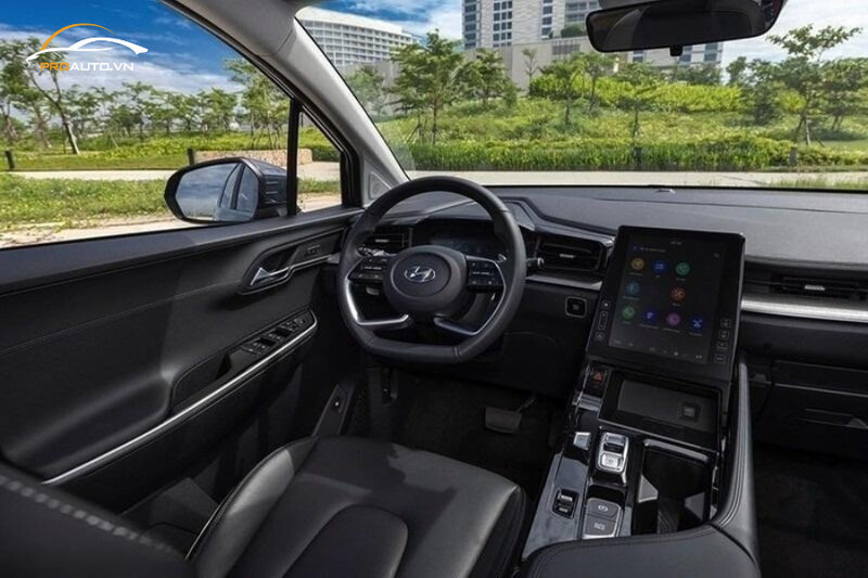 Nội thất của xe Hyundai Custin 