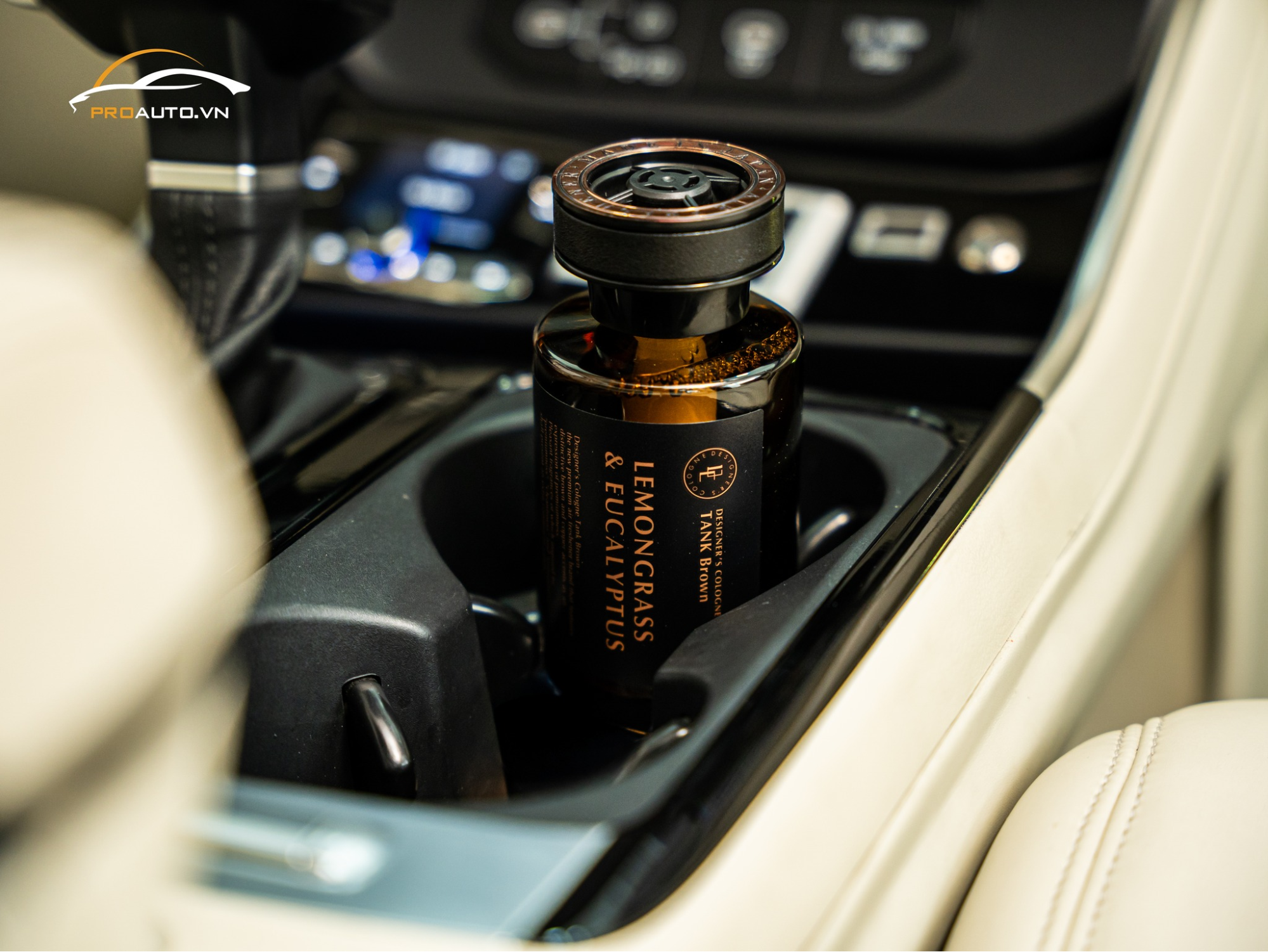 Nước hoa ô tô Diax Nhật Bản có gì đặc biệt?