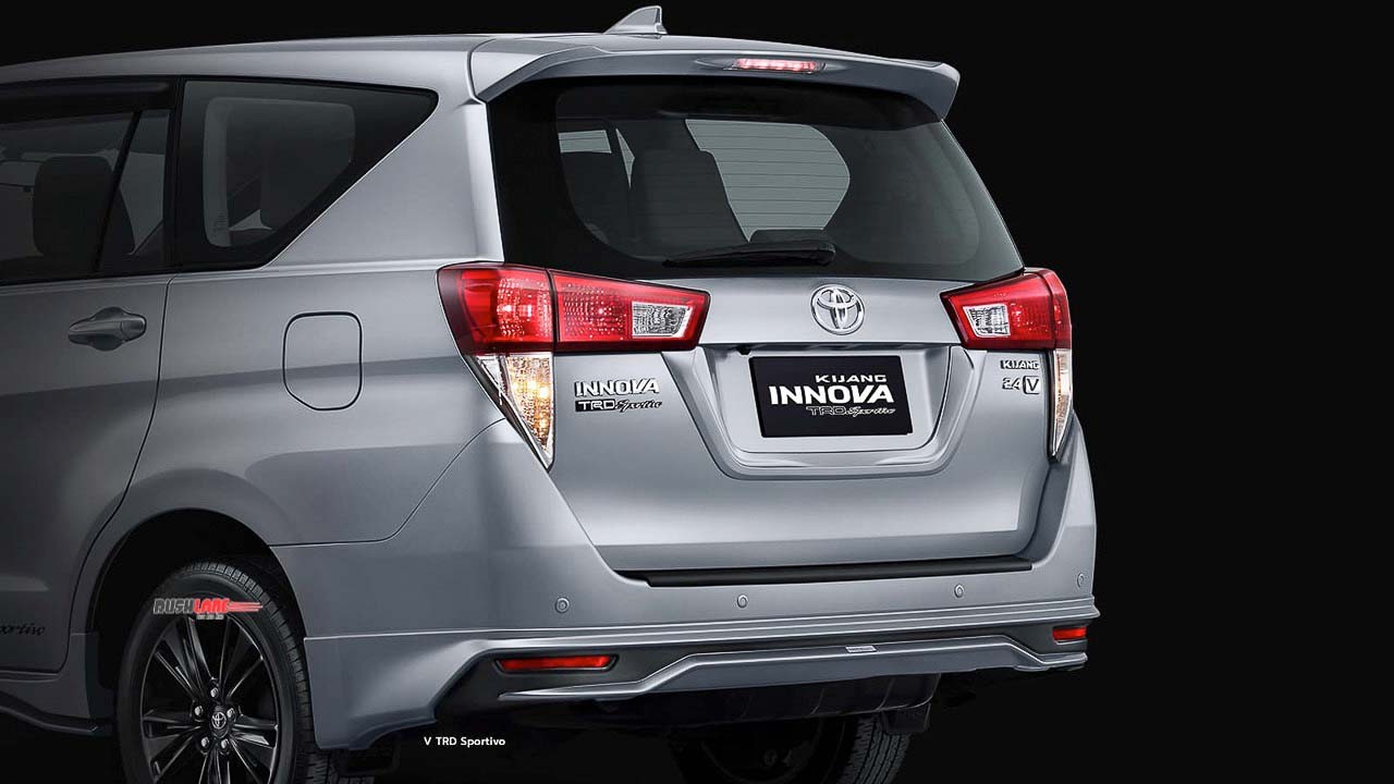 Độ cốp điện xe Toyota Innova