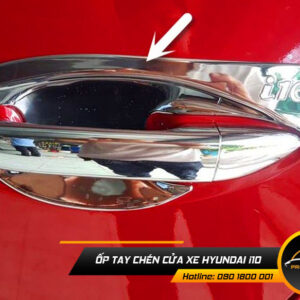 op tay chen cua xe hyundai i10 1