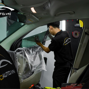 Phim cách nhiệt ô tô là gì?