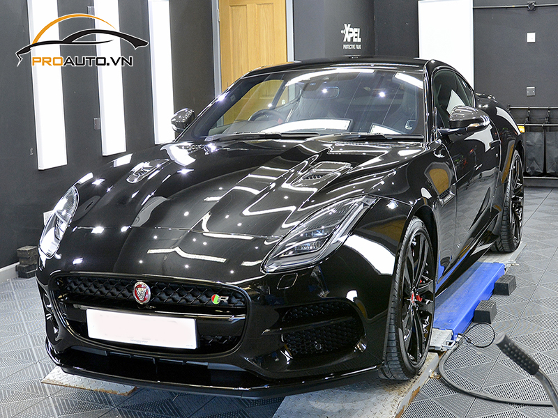 Phủ Ceramic Xe Jaguar F-Type