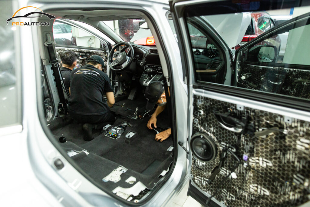 Dán tiêu âm xe Honda CRV