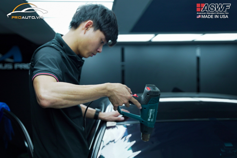 Quy trình dán phim cách nhiệt xe Subaru XV tại PROAUTO.VN 