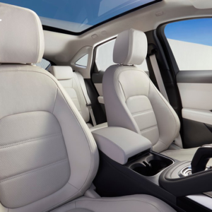 Sơn đổi màu các chi tiết nhựa xe Jaguar E-Pace