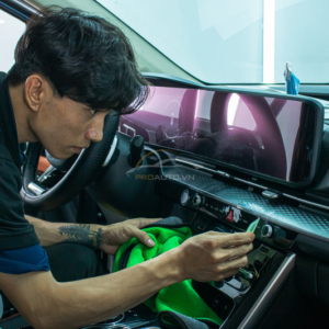 Tại sao nên dán PPF nội thất ô tô?