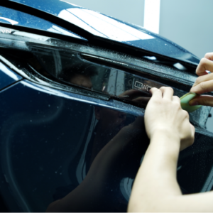 Thi công dán PPF cho xe hơi